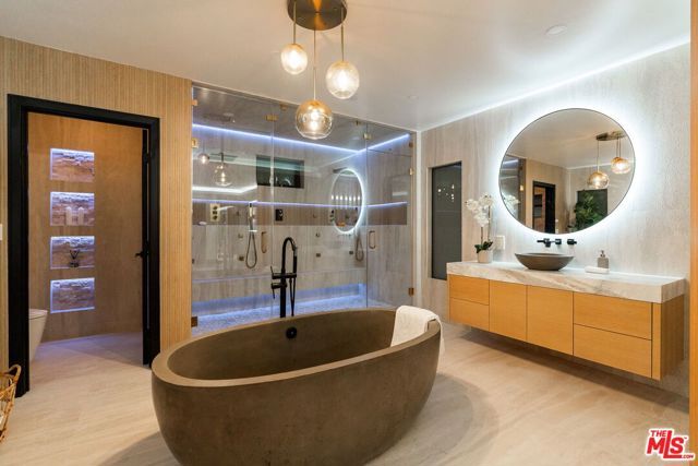 5328 W 62nd Street, Los Angeles, CA 90056