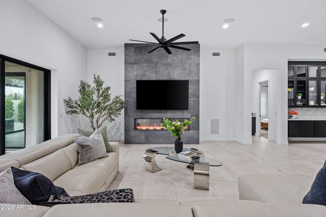 20562 E MARSH Road, Queen Creek, AZ 85142