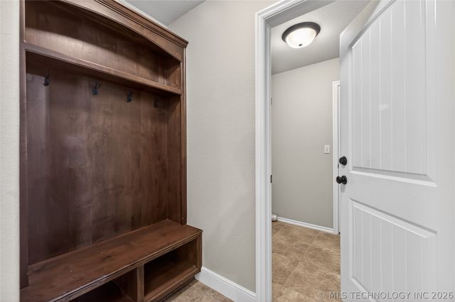 12428 E 128th Street N, Collinsville, OK 74021