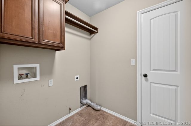 12428 E 128th Street N, Collinsville, OK 74021