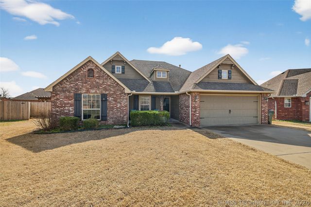 12428 E 128th Street N, Collinsville, OK 74021