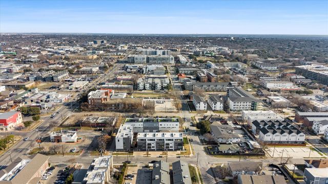 4705 San Jacinto Street, Dallas, TX 75204