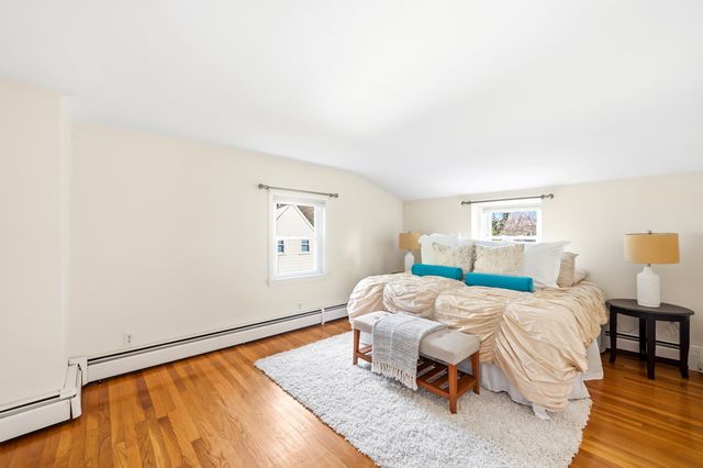 6 Brookside Ave, Lexington, MA 02421