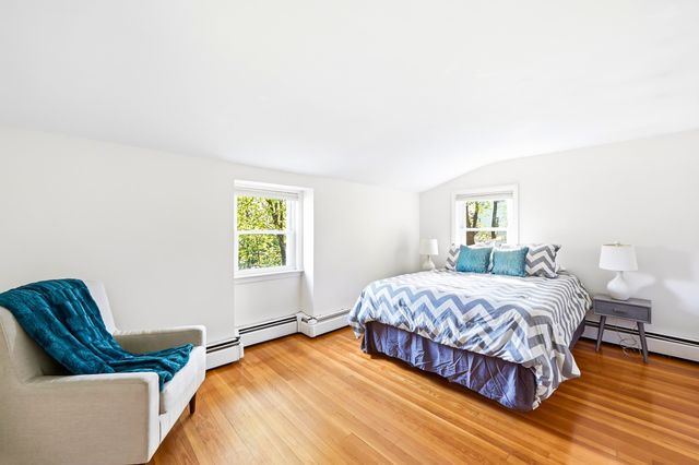 6 Brookside Ave, Lexington, MA 02421