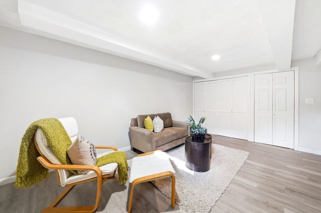 6 Brookside Ave, Lexington, MA 02421