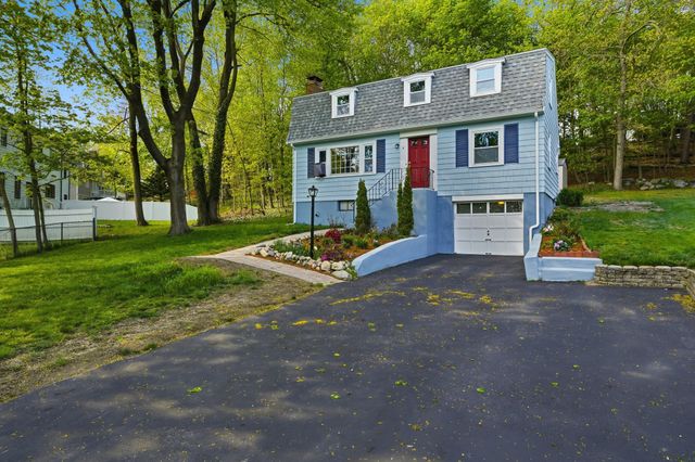 6 Brookside Ave, Lexington, MA 02421