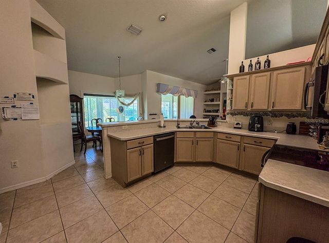8671 SW 57TH COURT ROAD, Ocala, FL 34476