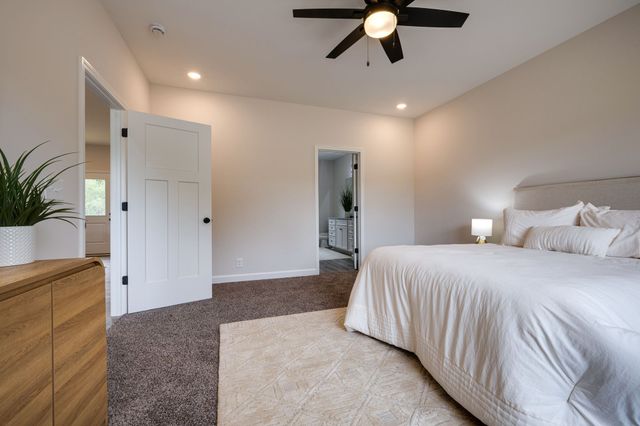 835 Wells Road, Dickson, TN 37055