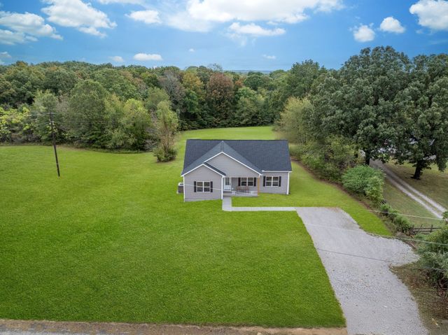 835 Wells Road, Dickson, TN 37055