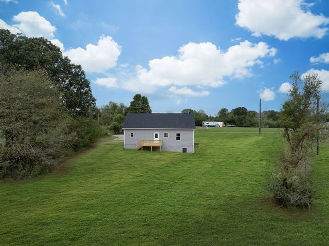 835 Wells Road, Dickson, TN 37055