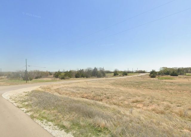 240 Rolling Hills Boulevard, Alvord, TX 76225