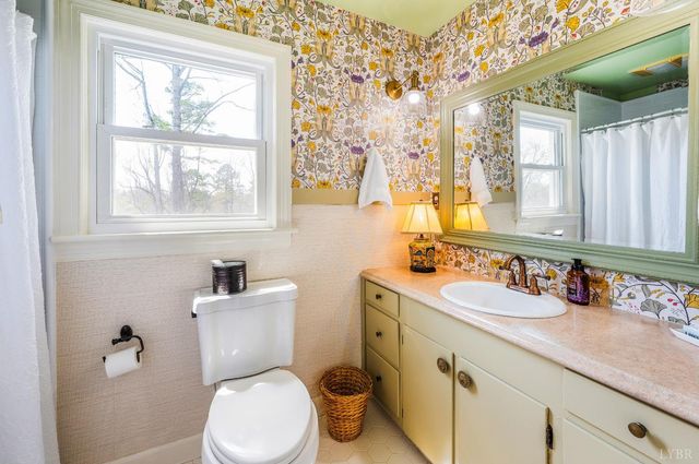 3609 Willow Lawn Drive, Lynchburg, VA 24503