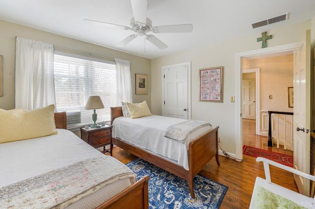 3609 Willow Lawn Drive, Lynchburg, VA 24503