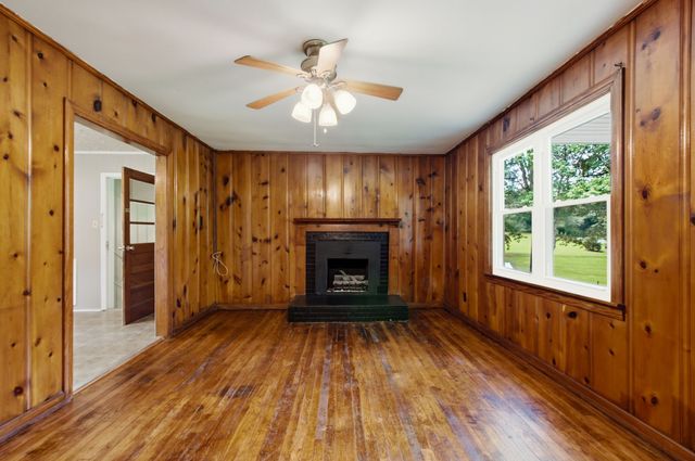 3005 Fairview Blvd, Fairview, TN 37062