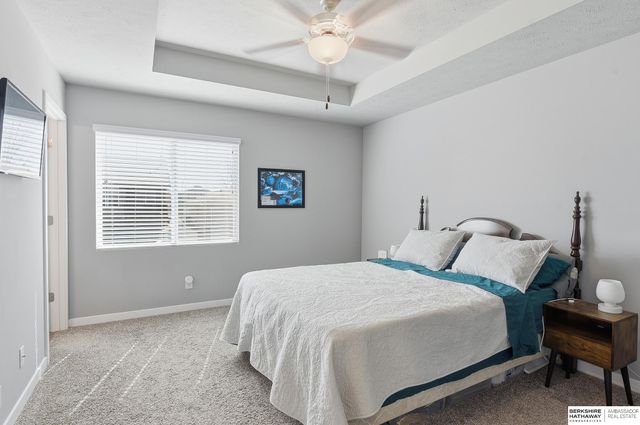 8311 King Street, Omaha, NE 68122