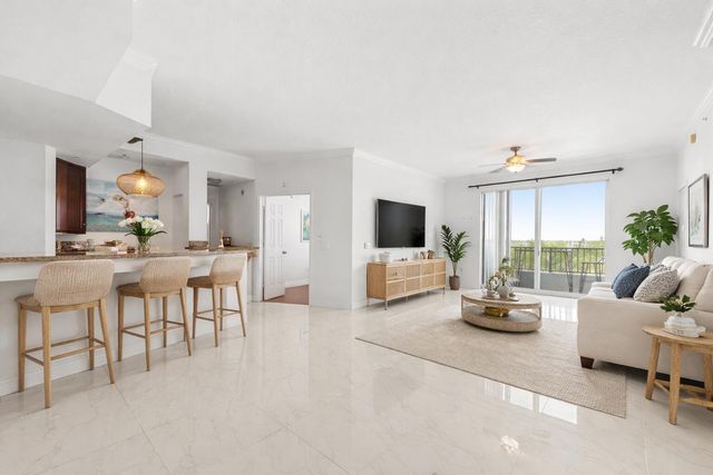2401 NE 65th Street 603, Fort Lauderdale, FL 33308
