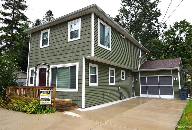 408 Conley Street, Algonac, MI 48001