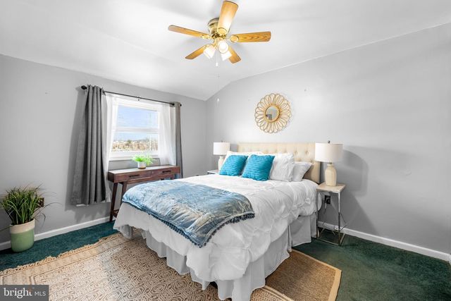 2811 MOORGATE RD, Baltimore, MD 21222