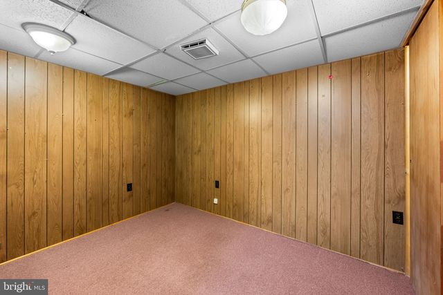 2811 MOORGATE RD, Baltimore, MD 21222