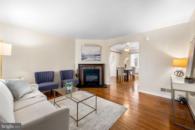 2811 MOORGATE RD, Baltimore, MD 21222