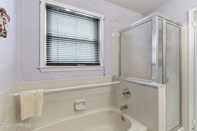 96 Heritage Drive, Howell, NJ 07731