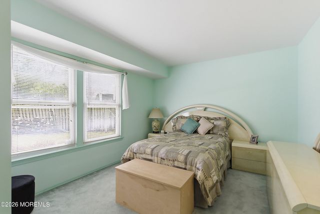 96 Heritage Drive, Howell, NJ 07731