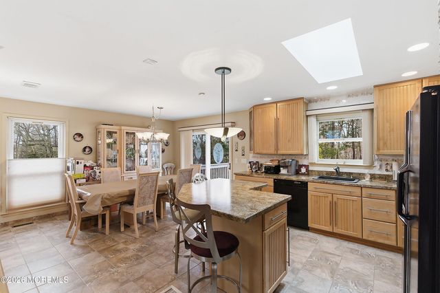 96 Heritage Drive, Howell, NJ 07731