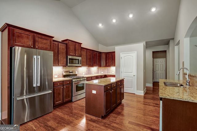 235 Renwick Drive, Senoia, GA 30276