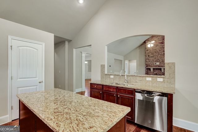 235 Renwick Drive, Senoia, GA 30276