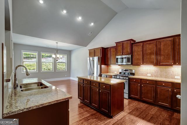 235 Renwick Drive, Senoia, GA 30276