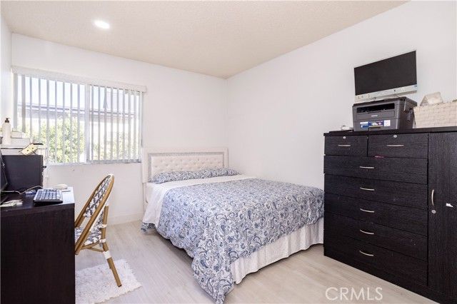 10125 De Soto 45, Chatsworth (los Angeles), CA 91311