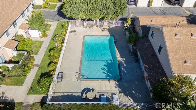 10125 De Soto 45, Chatsworth (los Angeles), CA 91311