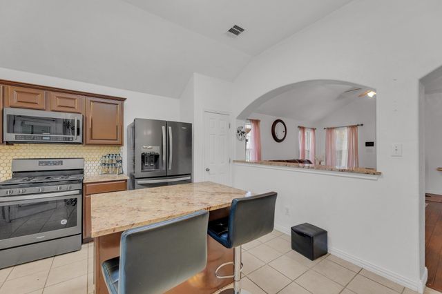 3912 Hidden Lake XING, Pflugerville, TX 78660