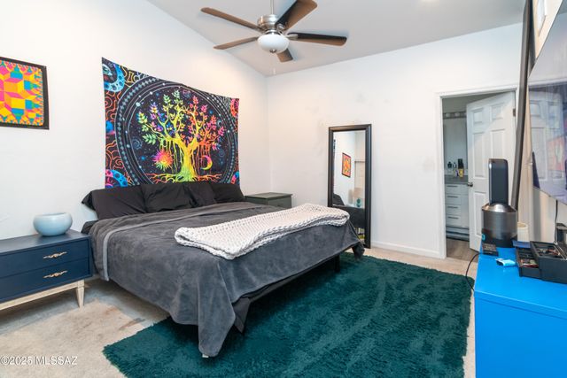 320 W Spring Valley Drive, Oro Valley, AZ 85704