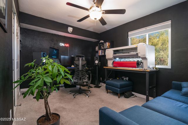 320 W Spring Valley Drive, Oro Valley, AZ 85704