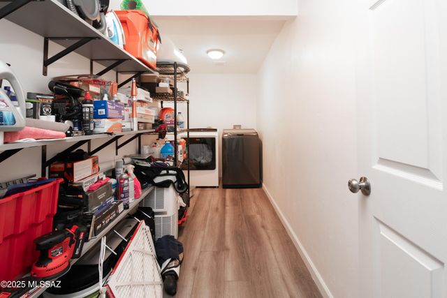 320 W Spring Valley Drive, Oro Valley, AZ 85704