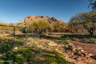 320 W Spring Valley Drive, Oro Valley, AZ 85704