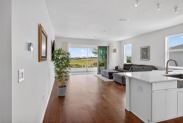 8801 SW 103RD CIRCLE, Ocala, FL 34481