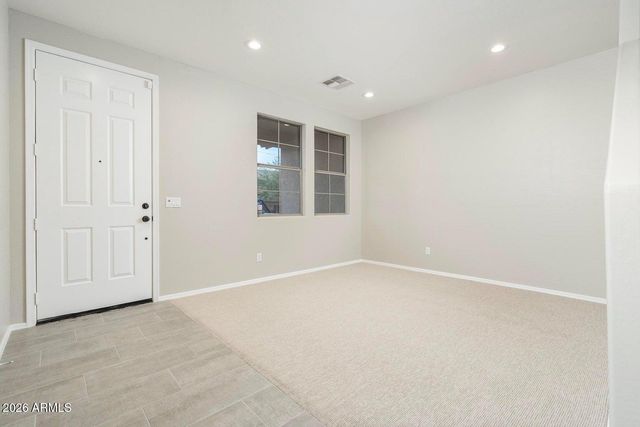 1910 E PATRICK Lane, Phoenix, AZ 85024