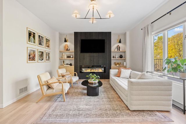 23000 Heather Ridge Road, Rogers, MN 55374