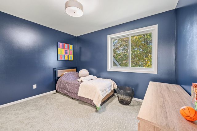 23000 Heather Ridge Road, Rogers, MN 55374