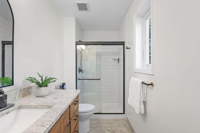 23000 Heather Ridge Road, Rogers, MN 55374