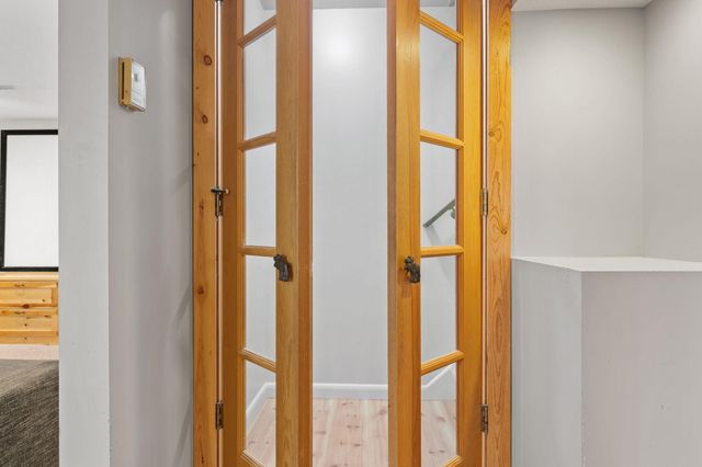 23000 Heather Ridge Road, Rogers, MN 55374