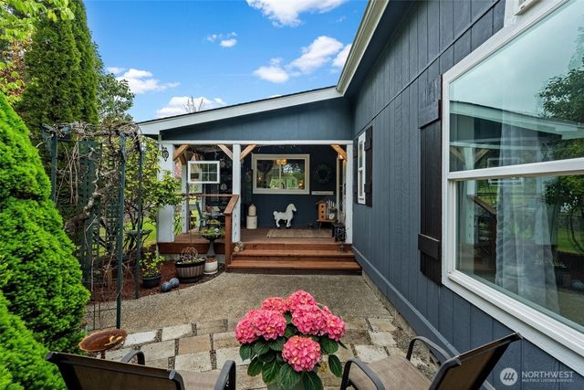 1998 NW Luoto Road, Poulsbo, WA 98370