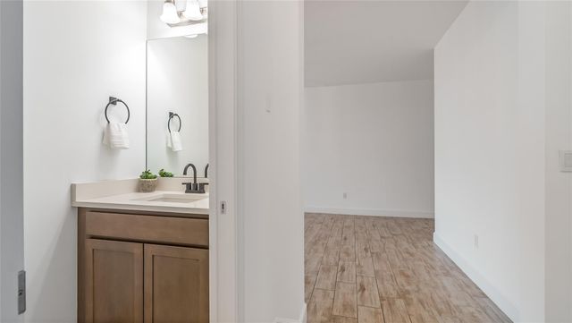 385 NW 33rd Lane, Pompano Beach, FL 33069