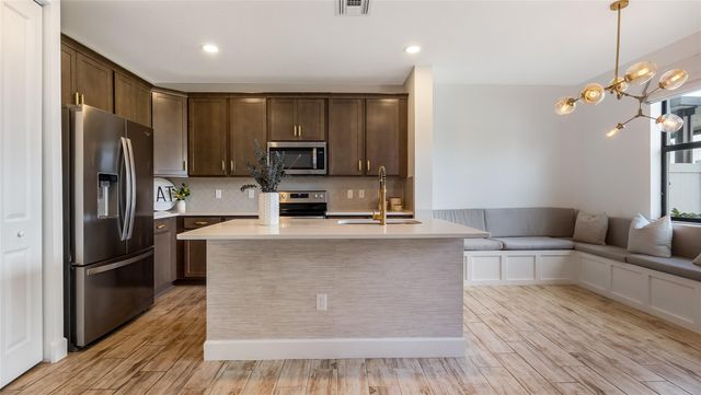 385 NW 33rd Lane, Pompano Beach, FL 33069