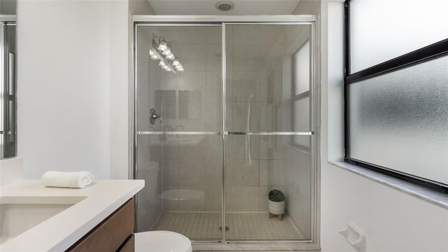 385 NW 33rd Lane, Pompano Beach, FL 33069