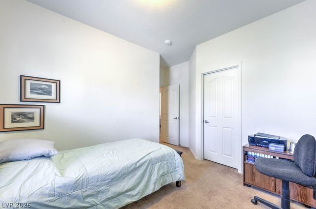 1121 Echo Beach Avenue, North Las Vegas, NV 89086