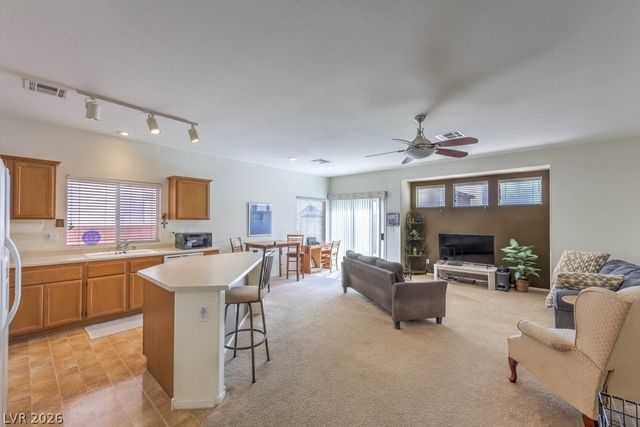 1121 Echo Beach Avenue, North Las Vegas, NV 89086