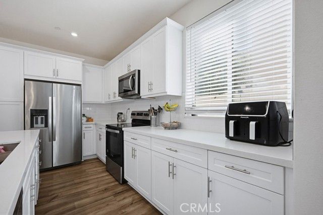 950 Helena Ridge, Lake Elsinore, CA 92530